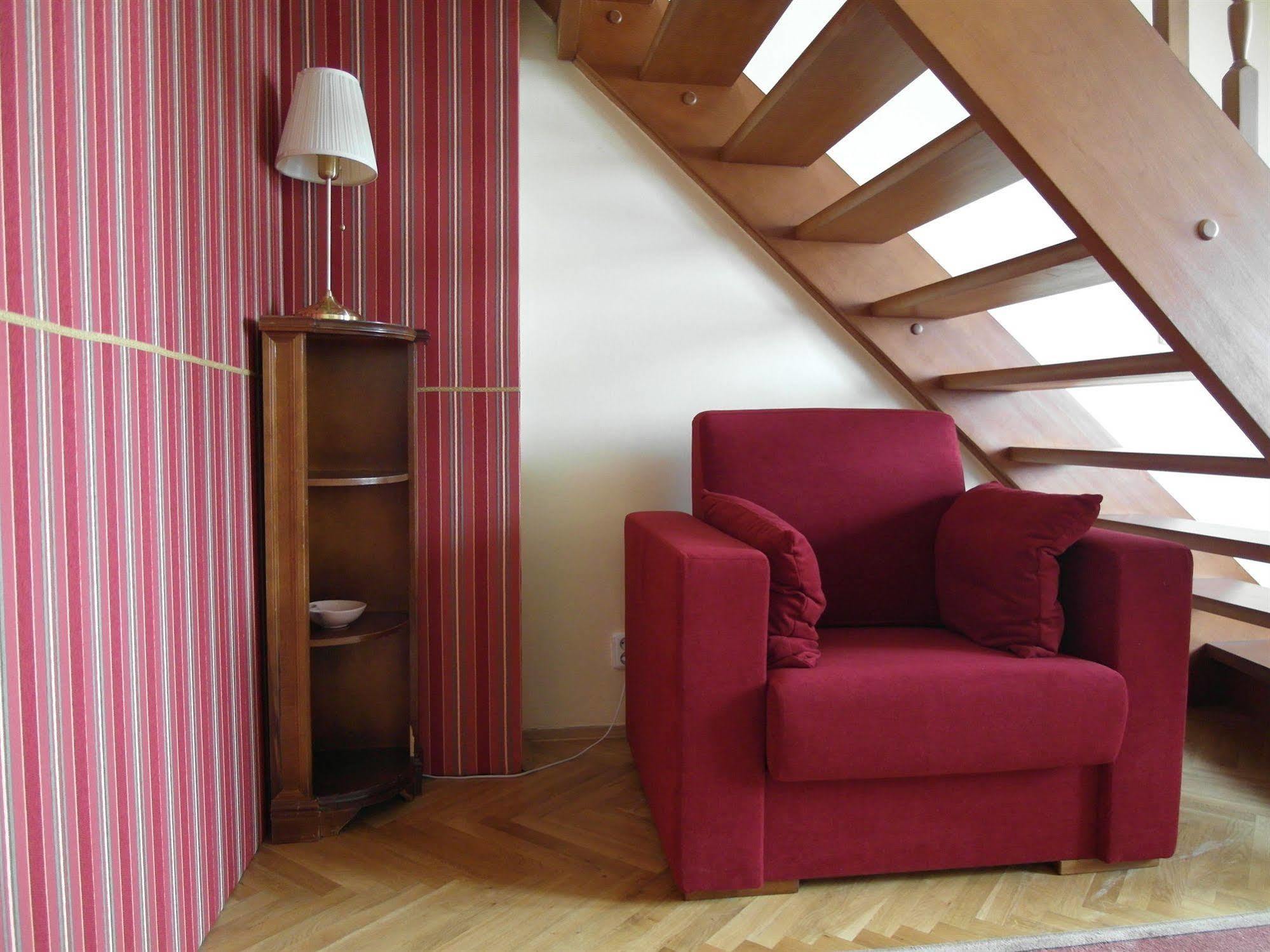 Louren Hotel Prague Ngoại thất bức ảnh