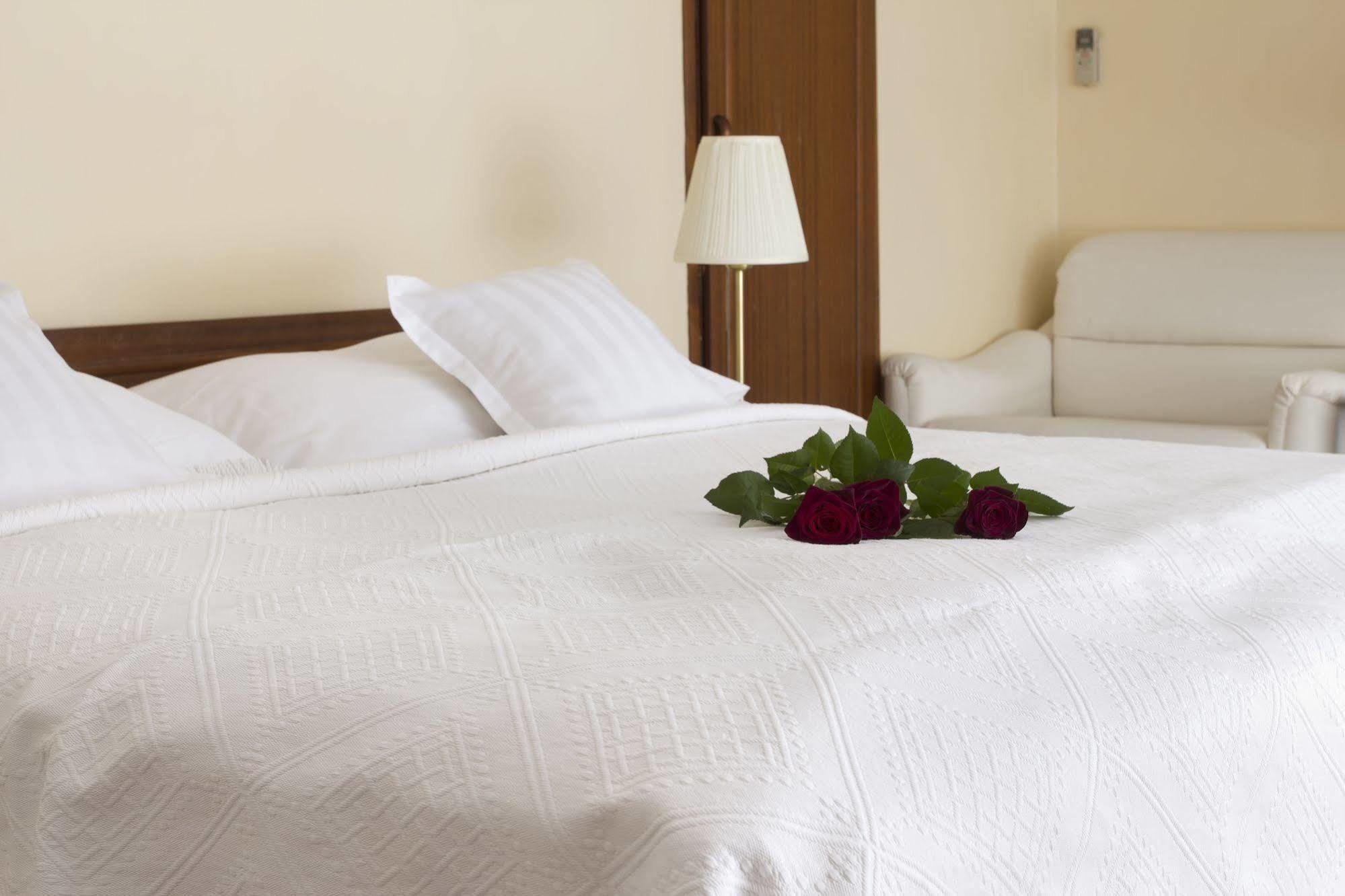 Louren Hotel Prague Ngoại thất bức ảnh