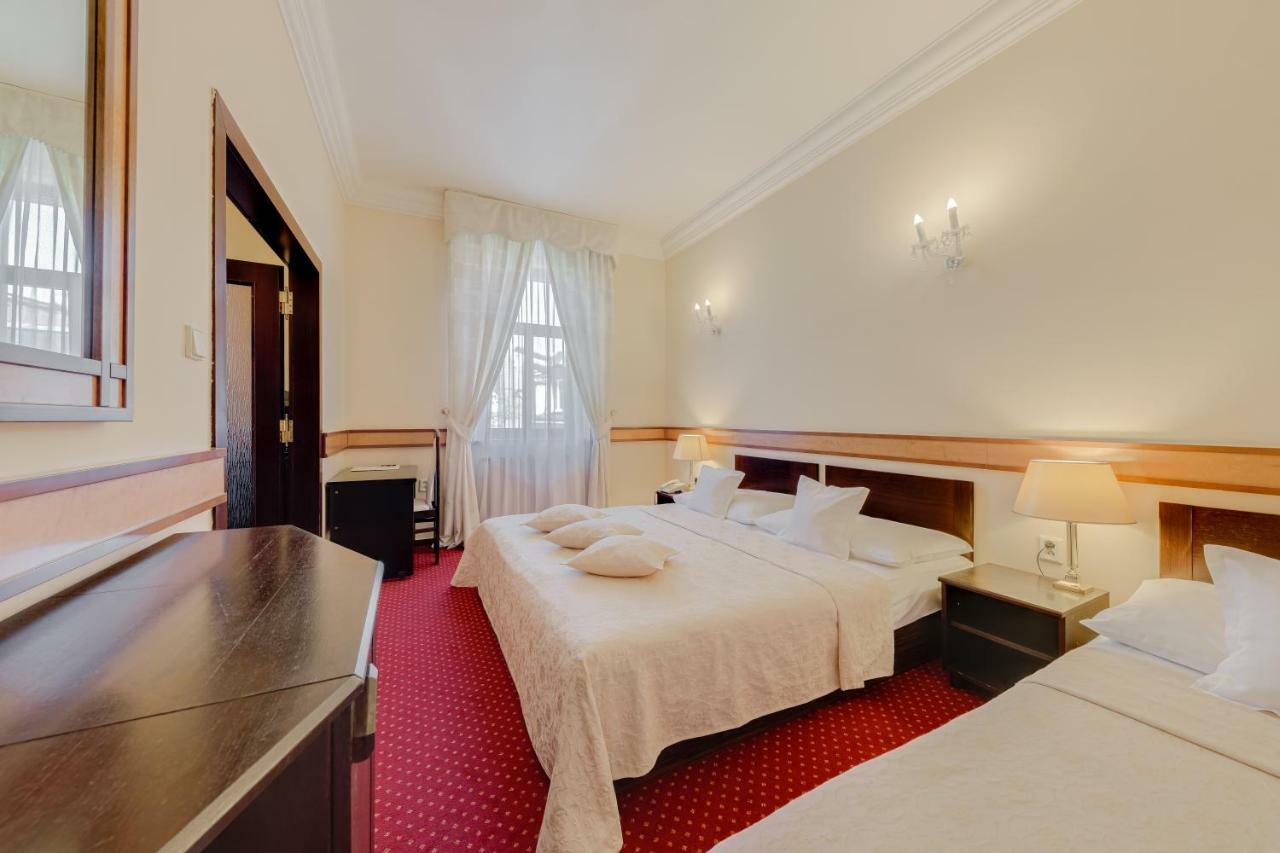 Louren Hotel Prague Ngoại thất bức ảnh