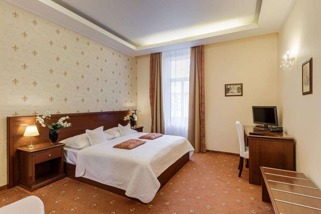 Louren Hotel Prague Ngoại thất bức ảnh